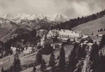 Grand Hotel, Rigi Kaltbad, An der Zahnradbahn Vitznau Rigi Kulm gelegen