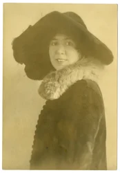 Margaret Widdemer, poet, c.1915-25