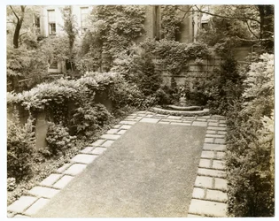 Mr & Mrs John Morgan, 39 W 11, c.1938-39