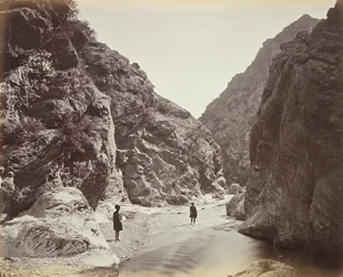 The End of the Defile, Looking Back at Ali Masjid