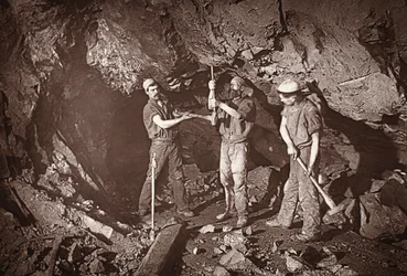 Boring an Upper, East Pool Mine, Illustration from 