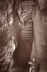 The 375 at Dolcoath Mine, Illustration from 