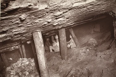 The 66, Blue Hills Mine, illustration from 