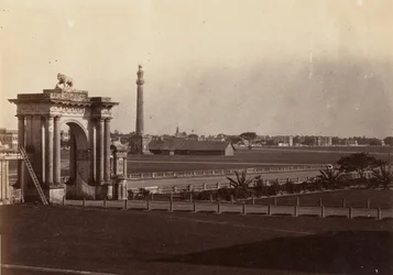 View of Chowringhee from Government House, Calcutta, 1858-61