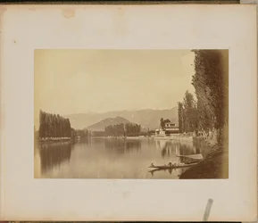 The Maharajahs Palace. Srinaggar