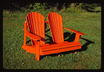Lakefront Furniture, Scott