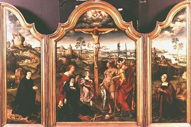 Triptych: Crucifixion Flanked by Kneeling Donors