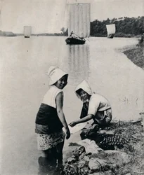 A Laundry on the River