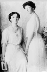 Grand Duchesses Olga and Tatiana of Russia, 1910s