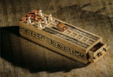 Ivory Game Board, 20 Squares with Game Pieces, 2009