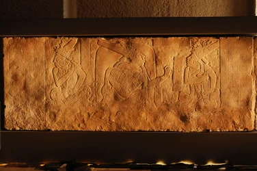 Temple 19 throne bench, Palenque, Mexico, carving of Akhal Mo Nab