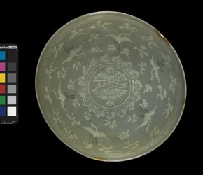 Bowl with cranes and clouds, c.1150-1200