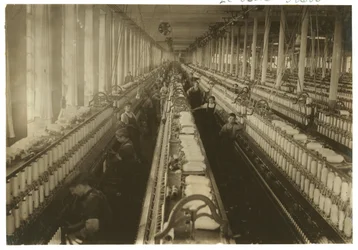 Children working in the spinning room at Cornell Mill, Fall River, Massachusetts, 1912