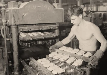 Factory Worker at the Paragon Rubber Company, Massachusetts
