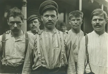 Steelworkers at Russian Boarding House, Homestead, Pennsylvania, 1907-8