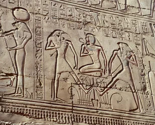 Interior Wall Reliefs Depicting Offerings to the Deities (Detail)