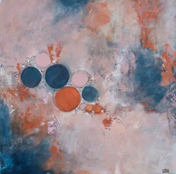 Gentle Circle Arrangement