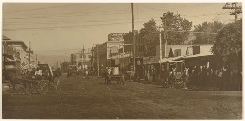 Coalinga Hotel and Main Street