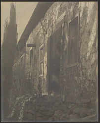Mission Wall