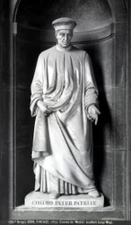 Statue of Cosimo de