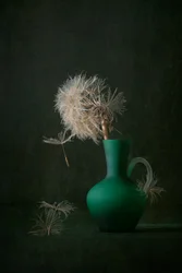 Dandelion Seeds Green Vase