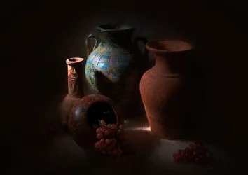 Rustic Pottery Grapes