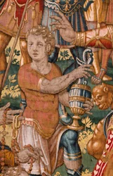 The Israelites hand their portion of the booty to Gideon