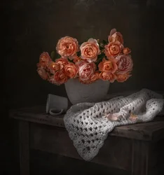 Moody Peach Rose Bouquet