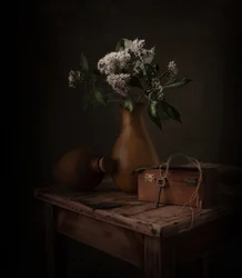 White Flowers Rustic Key