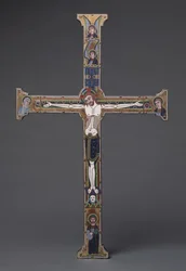 The Spitzer Cross