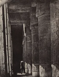 Thebes, Medinet Habu, Palace Galleries