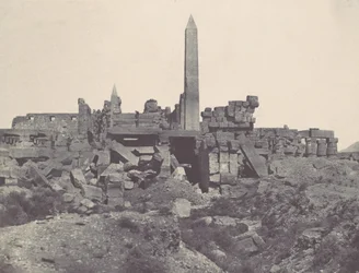 Thebes. Palais de Karnak. Sanctuaire de granit et salle Hypostyle