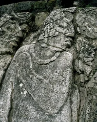 Stele in the house A, patio 2 in the palace