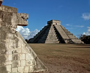 The Great Ball Court and the Castillo, 750-1200