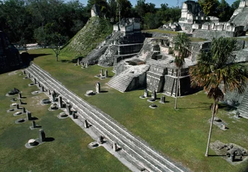 Tikal northern acropolis, 7th to 8th century