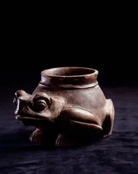 Pre-Columbian Art, Mayan Civilization, Final Classical Period: Zoomorphic Clay Vase in the Shape of a Frog (or Turtle). From La Lagunita, Quiche, Guatemala