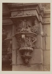 Château de Chambord: Niches and Corbels, Interior of the Lantern
