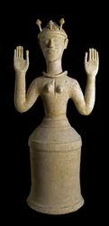 Minoan art: terracotta statue of the Goddess of Poppies, deity of sleep or death
