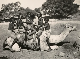 Building an Empire in the Fascist age: young nomads, 09/05/1936