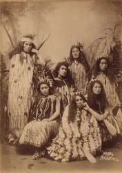 Maori women from New Zealand