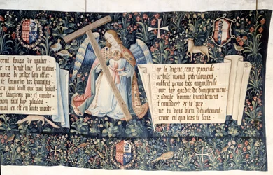 Hanging of the Revelation: Angels Carrying Instruments of the Passion