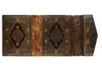 Bookbinding for a Qu