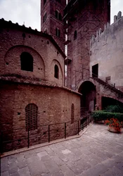 Early Christian architecture: baptistry
