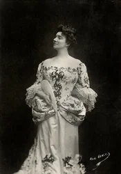 Portrait of French artist Yvette Guilbert