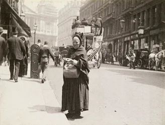 Match Seller, Ludgate Hill, London