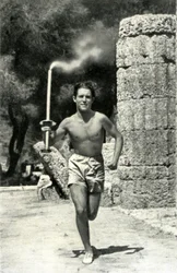 Konstantin Kondylis First Torchbearer for the Berlin Olympics