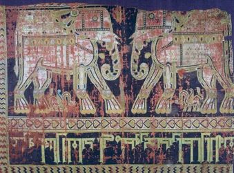 Elephants and inscription by Turkish general Abu Mansur Bukhtegin, silk fabric made in Iran in 10th century (detail)
