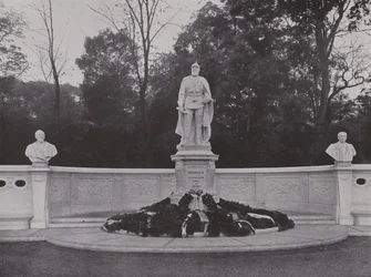 Monument of Emperor Friedrich III