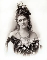 Portrait of Countess Virginia Oldoini Verasis di Castiglione (1835-1899) - photo by Pierre Louis Pierson (1822-1913)