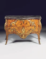 Louis XV commode